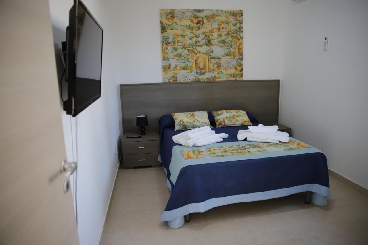 Oasi Guzzetta Hotel&Case Vacanze 마르살라 외부 사진